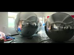 İzle: 2m, 2.5m, 3m Gümüş PVC Ayna Balonlar Tavandan Asılı Kullanım Vitrini